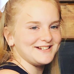 Meet your Posher, Abi